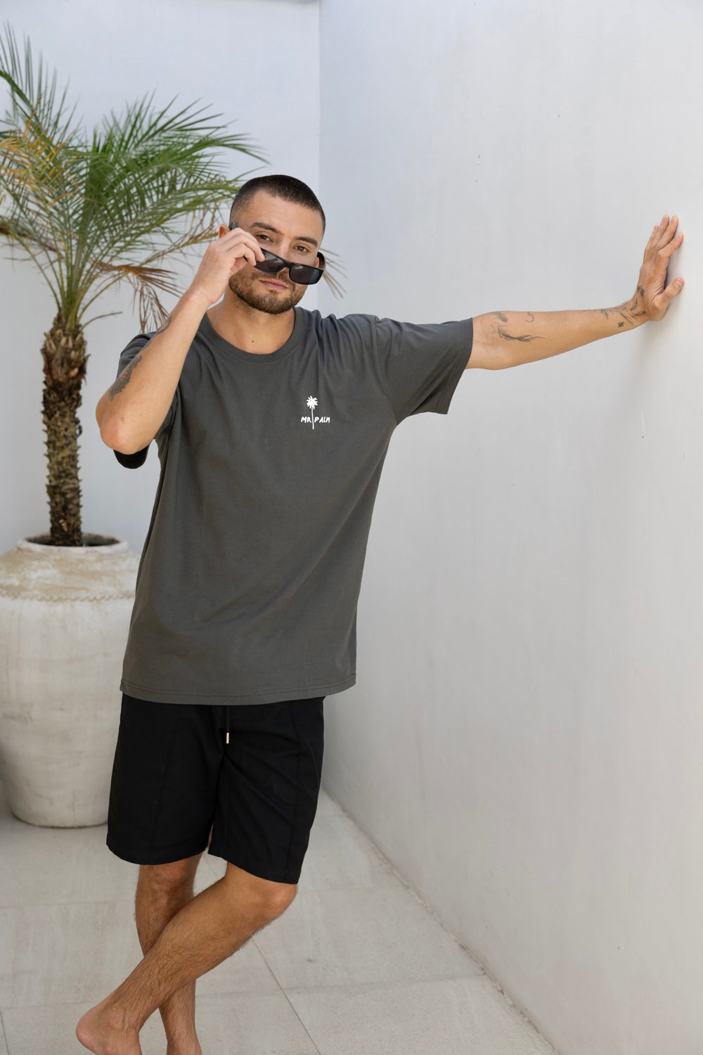 Basic Tee - Charcoal - Mr Palm
